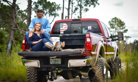 car couple daylight 1254752 1