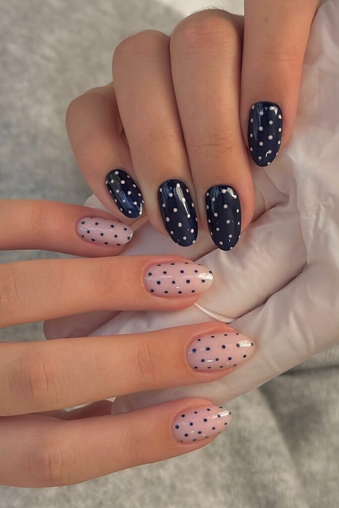 50 Cute Polka Dot Nail Designs You Have to See